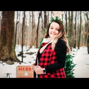 Meet your Posher, Chloe